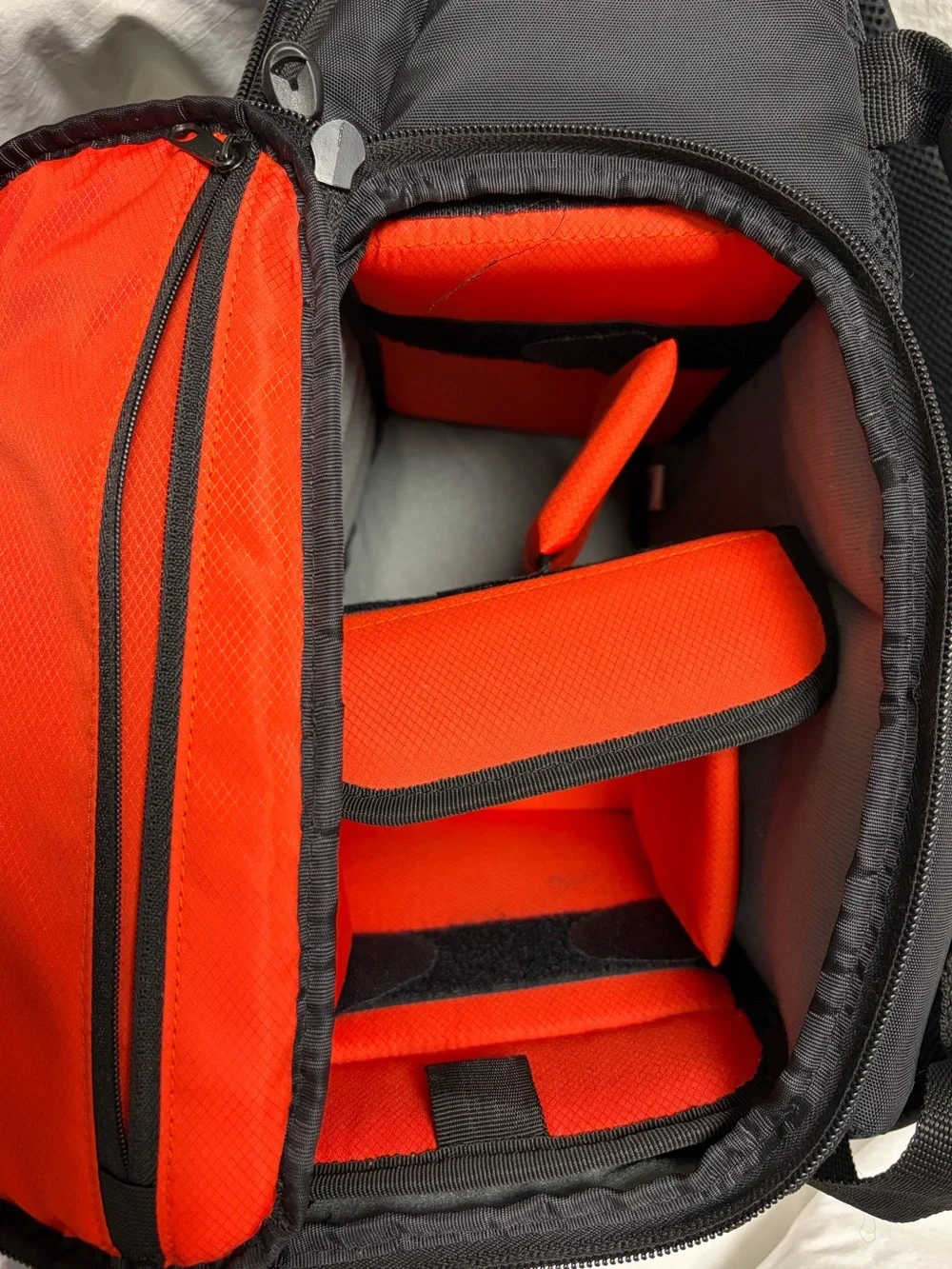 Case Logic DCB-308 SLR Camera Sling Bag with Rain Cover